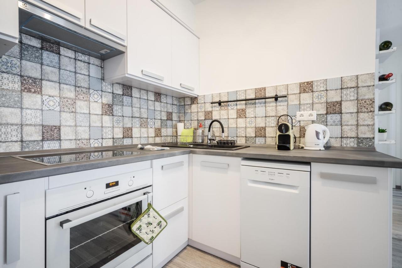 Cosy Home Close To The Center With Parking Garage Budapest Eksteriør billede