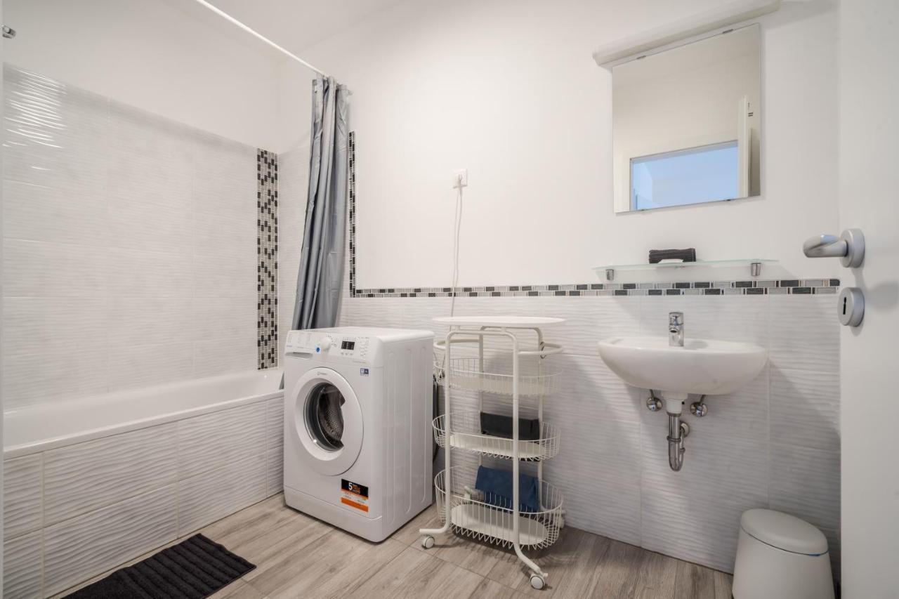 Cosy Home Close To The Center With Parking Garage Budapest Eksteriør billede